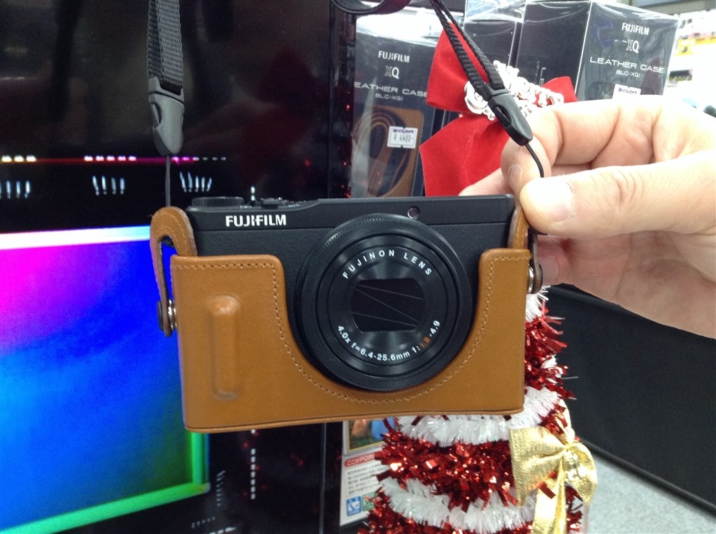 貼り皮してみました。』 富士フイルム FUJIFILM XQ1 のクチコミ