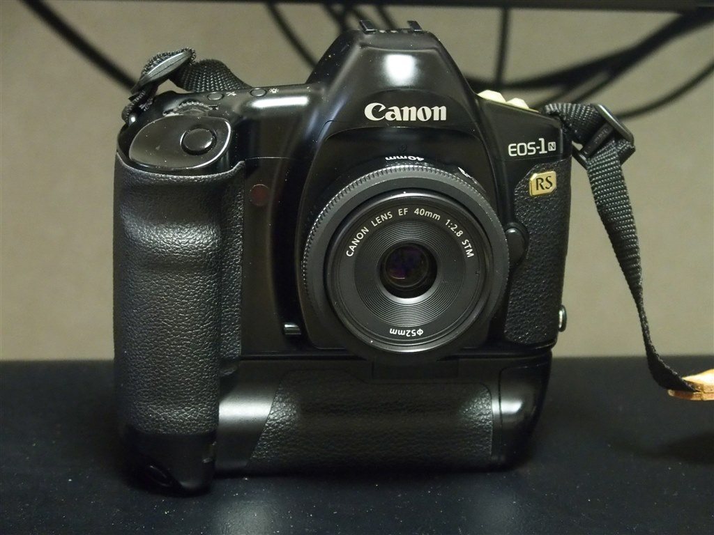 8,120円Canon EOS-1N RS フィルムカメラ