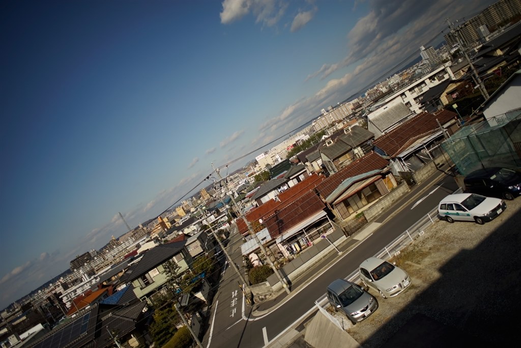 青空に縞模様が出ませんか？』 SONY α7R ILCE-7R ボディ の