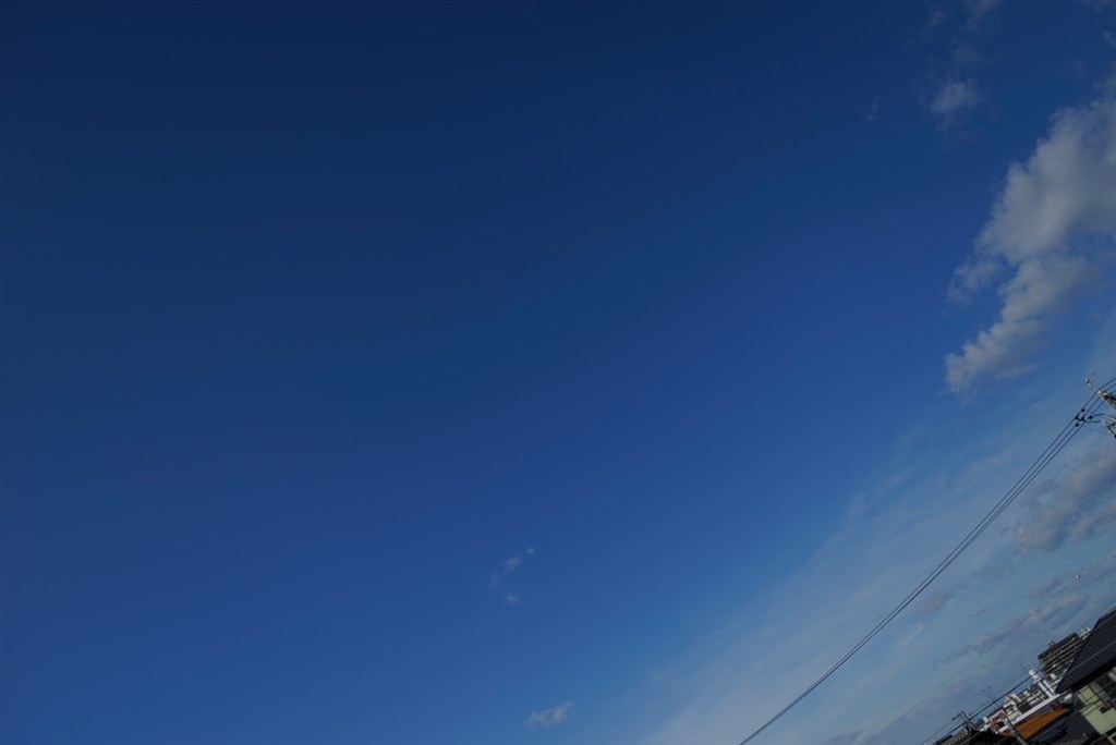 SONY - 青空！ 今日の青空｜こまち