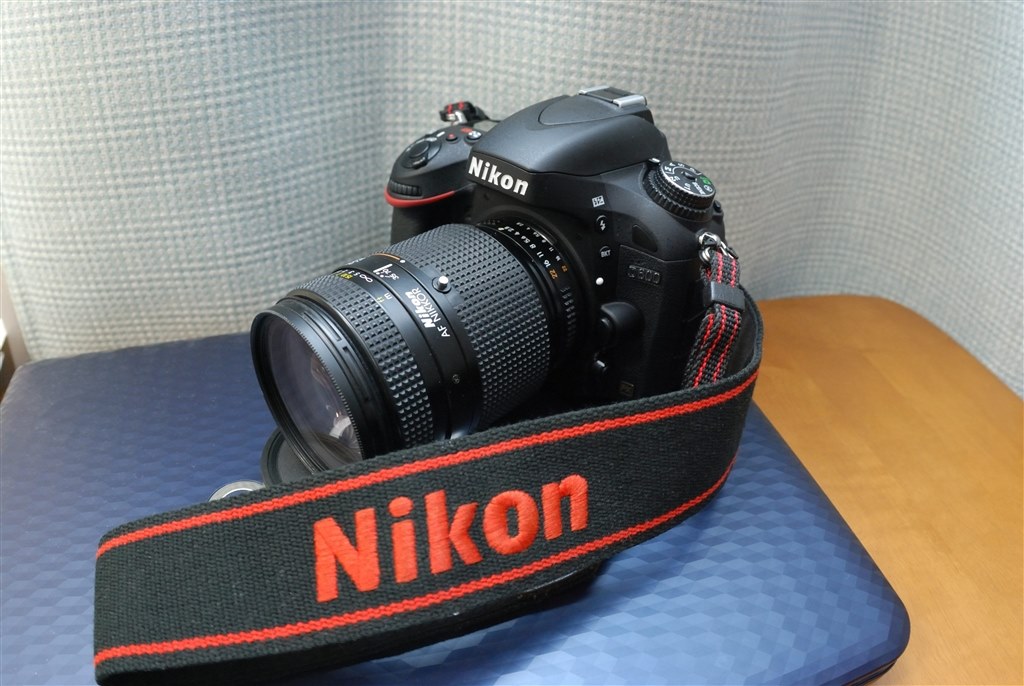 Nikon デジタル一眼レフカメラ D600 レンズキット AF-S NIKKOR 24-85mm f/3.5-4.5G ED VR付属 D 