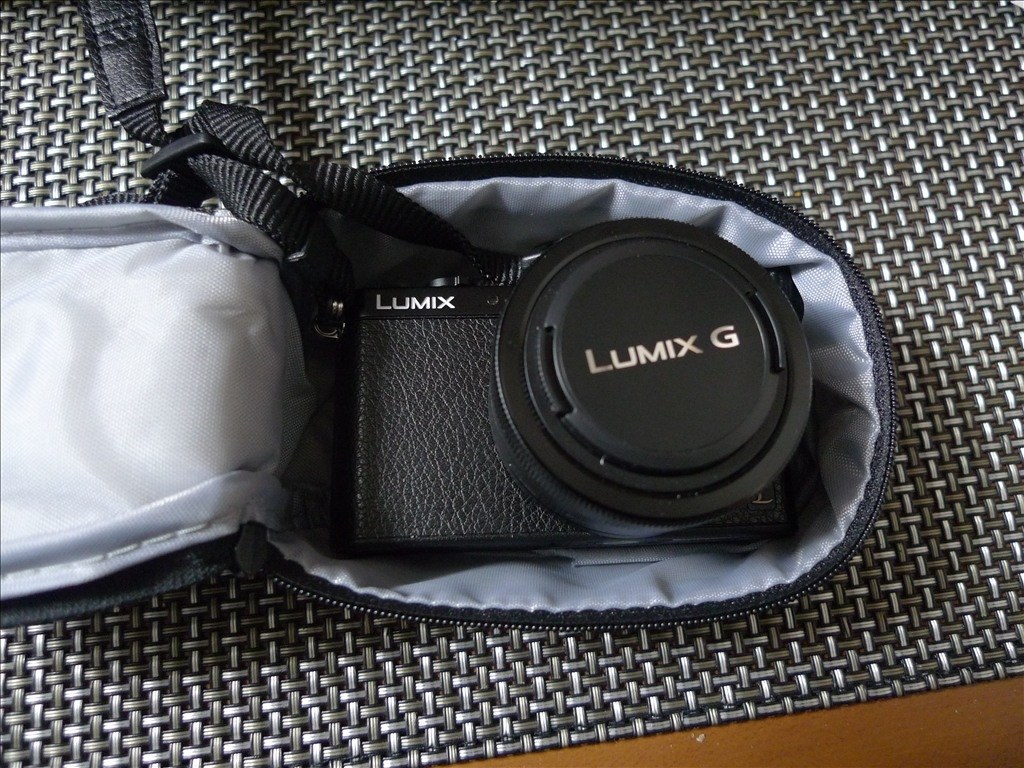 GM1用にポーチを買いました。』 パナソニック LUMIX DMC-GM1K レンズ