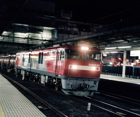 [訳あり] マミヤ Mamiya RB67 Pro C 127mm F3.8 マミヤ Mamiya RB67 pro SD (KL127mmF3.5レンズ 付) 価格比較