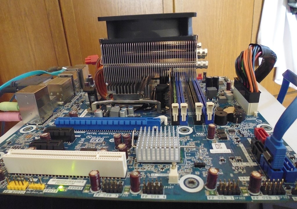 ゲーミングPC(CPU故障防止のため、手渡しのみ)