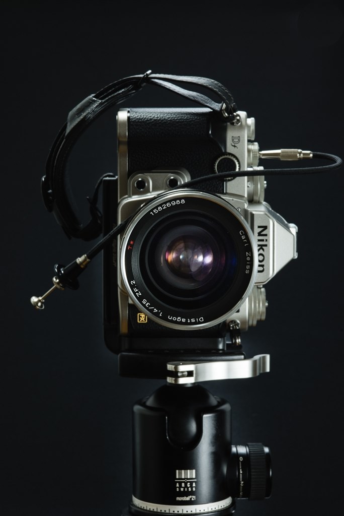 堅実な究極の RRS製 NIKON Df用 L型カメラプレート シルバー sushitai 