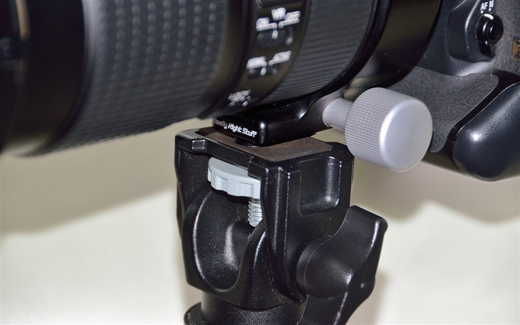 三脚座の換装をしてしまいました。』 ニコン AF-S NIKKOR 80 三脚座の換装をしてしまいました。』 ニコン AF-S NIKKOR 80