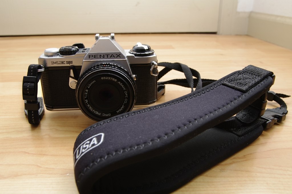 シルバーに似合うストラップについて』 ペンタックス PENTAX K-3