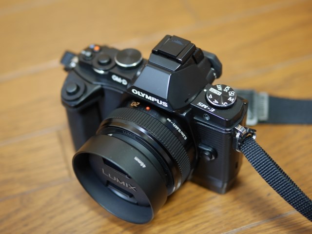 OLYMPUS OM-D E-M5 25mm&45mm F1.8 レンズ2つ OLYMPUS【単焦点レンズ】45mmF1.8はコスパ最高 | menokumaBlog