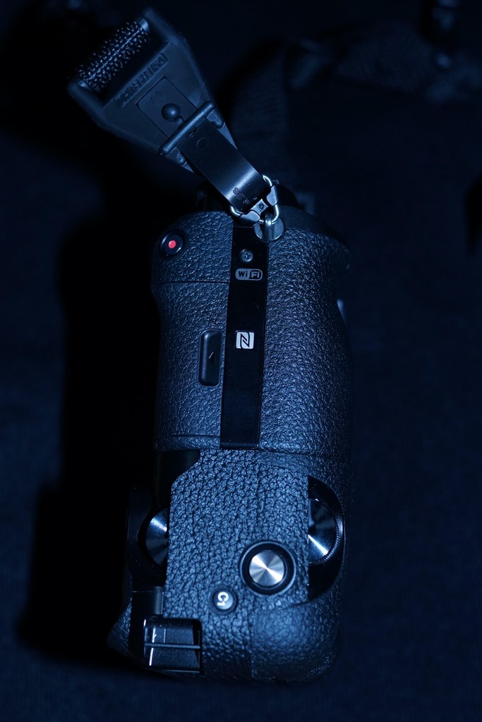 革貼りしてみました。完結編』 SONY α7 ILCE-7K ズームレンズ