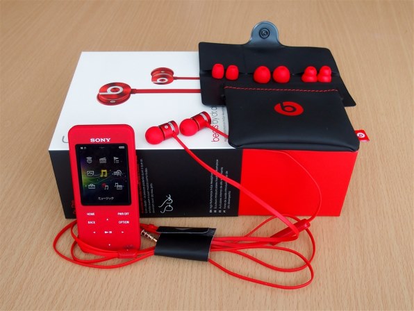 ビーツ・エレクトロニクス urbeats MK9Y2PA/B [シルバー]投稿画像