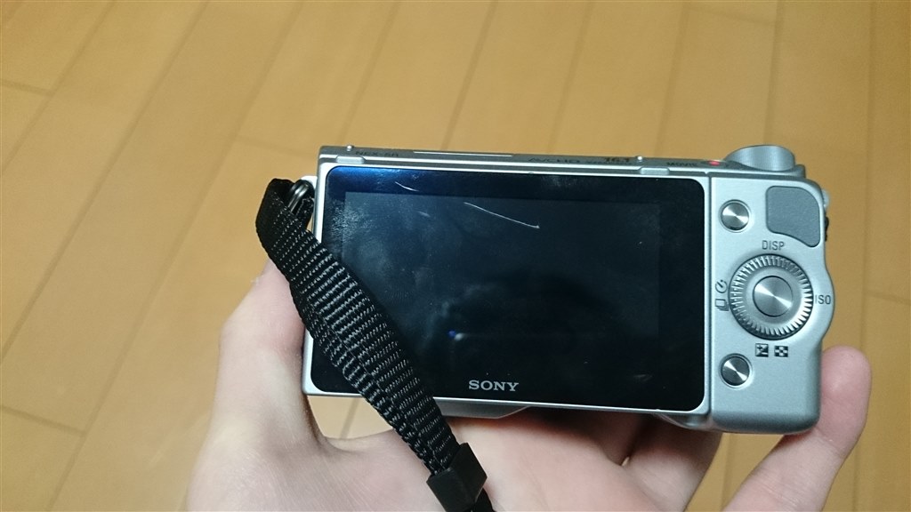 液晶の傷について Sony A Nex 5ry ダブルズームレンズキット のクチコミ掲示板 価格 Com