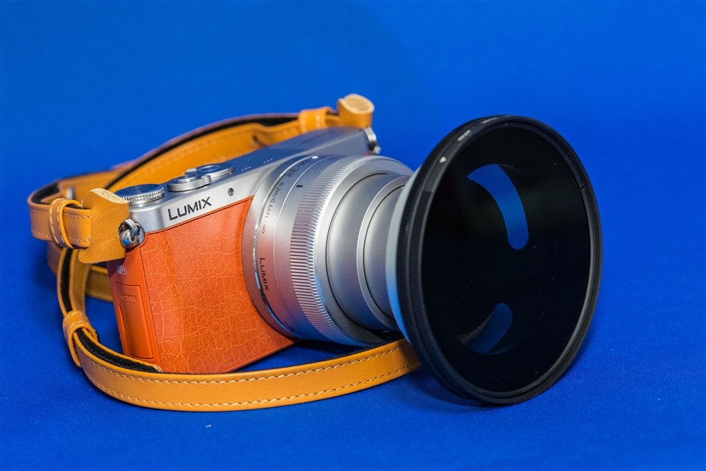 Panasonic LUMIX GM DMC-GM1K オレンジ カメラケース付 Panasonic LUMIX GM DMC-GM1K オレンジ カメラケース付 Panasonic