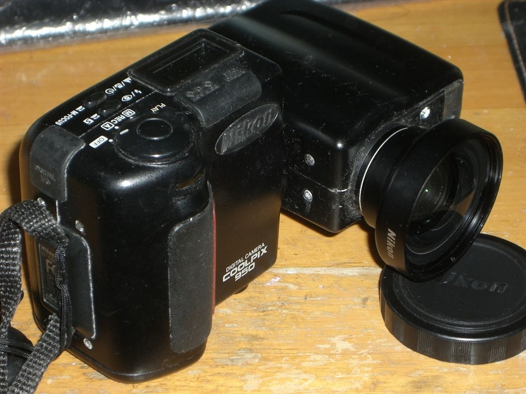 今更ながらワイコン「WC-E24」入手しました。』 ニコン COOLPIX