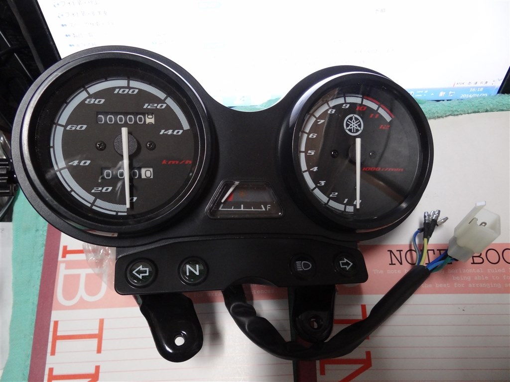 YBR125 不動レストアベース車体　メーター読み4000キロ代 YBR125 不動レストアベース車体 メーター読み4000キロ代 初バイク