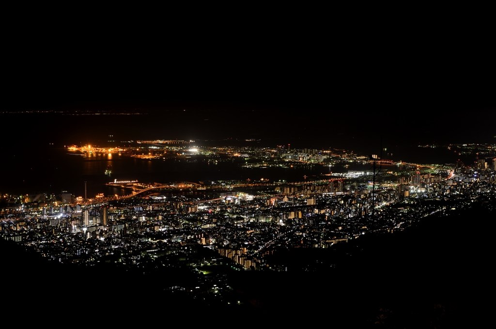 届いてすぐ使える‼️✨夜景や風景の撮影に✨Nikon D3300✨ ✨夜景や風景の撮影に✨Nikon D3300✨届いてすぐ使える✨