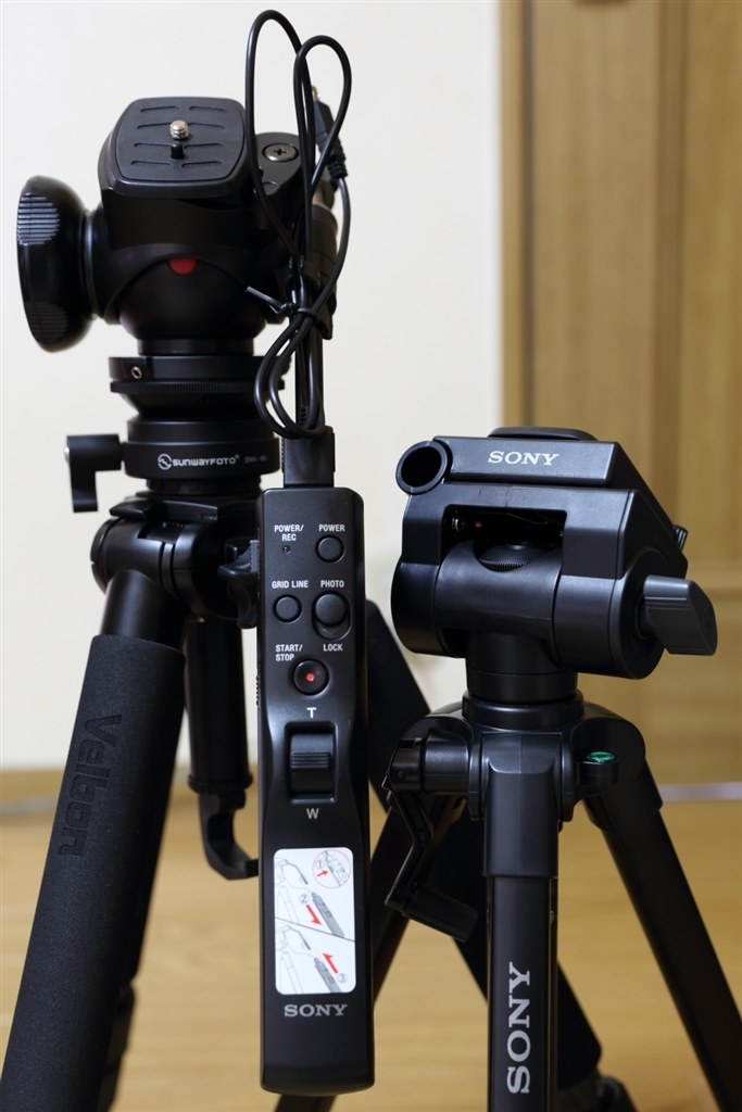 購入検討してみたが？PJ760Vには仕えない！』 SONY VCT-VPR1 の