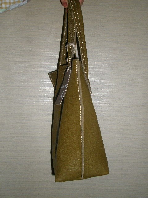 アインソフ(Ain Soph)モスグリーントートバッグレビュー アインソフ(Ain Soph)モスグリーントートバッグレビュー
