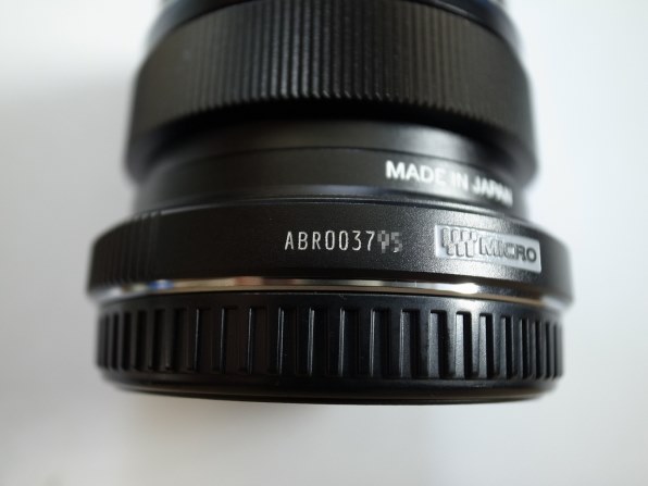 オリンパス M.ZUIKO DIGITAL ED 12mm F2.0 リミテッドブラック
