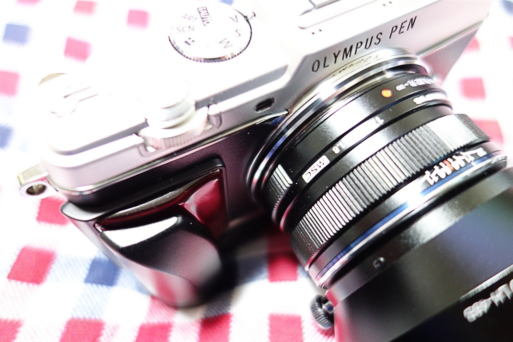 株）ユーエヌのE-P5専用グリップブラケット』 オリンパス OLYMPUS PEN