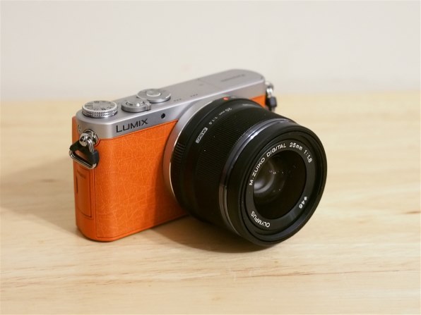 米国でフライングゲットしました』 オリンパス M.ZUIKO DIGITAL 25mm