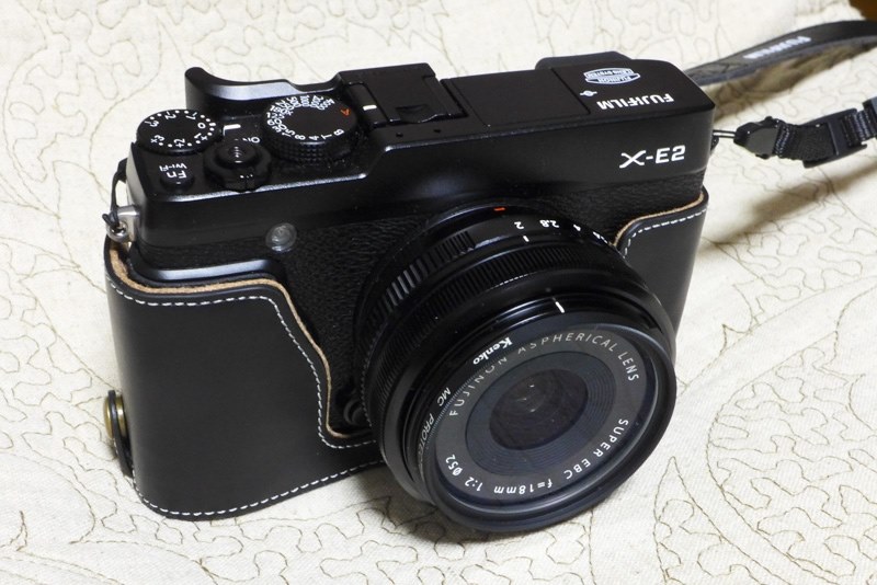 X100S + WCL-X100(ワイコン)」 か 「X-E2 + XF18mmF2」』 富士