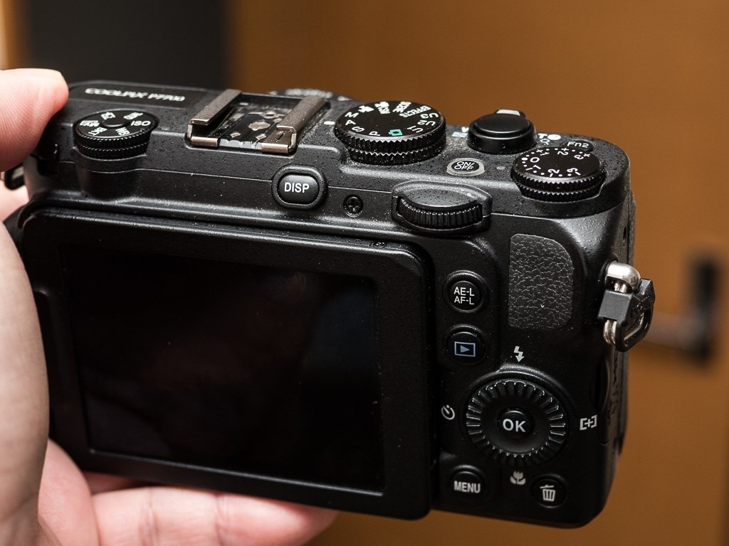 いまさらですが、このカメラの操作部はピカイチ』 ニコン COOLPIX P7700 のクチコミ掲示板 - 価格.com