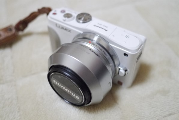 レンズフード』 オリンパス M.ZUIKO DIGITAL 25mm F1.8 [シルバー] の