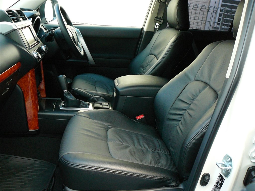 本革調シートカバーについて』 トヨタ ランドクルーザー プラド 2009年モデル のクチコミ掲示板
