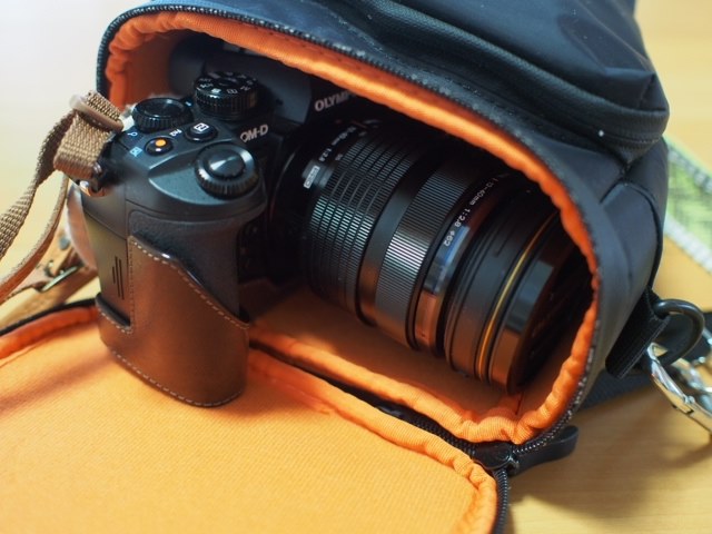 OM-D E-M1 に合うカメラバッグ』 オリンパス OLYMPUS OM-D E-M1 12