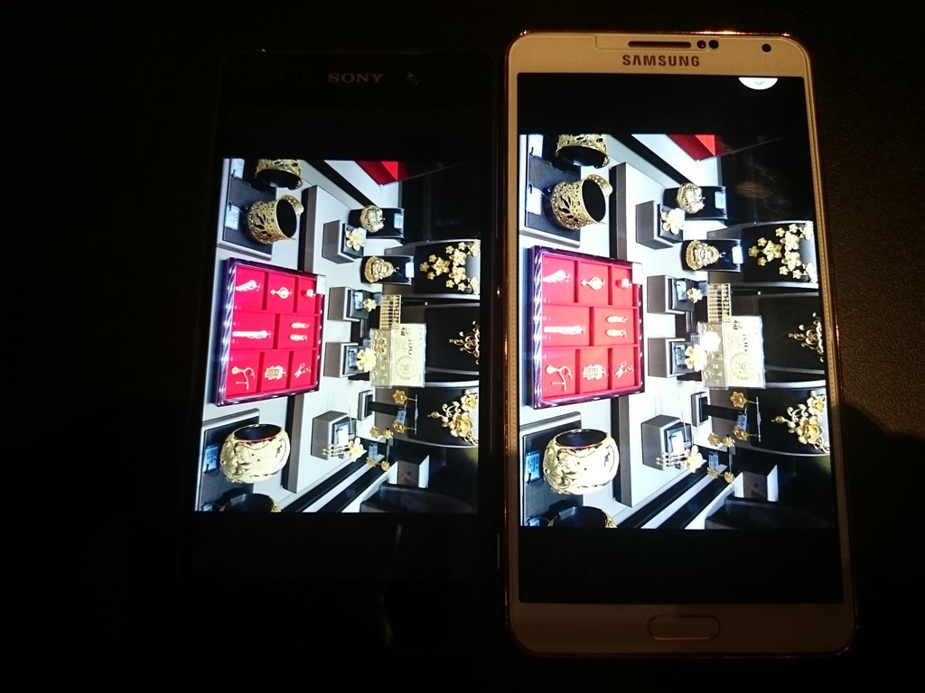 au Xperia Z1 おまけ付き