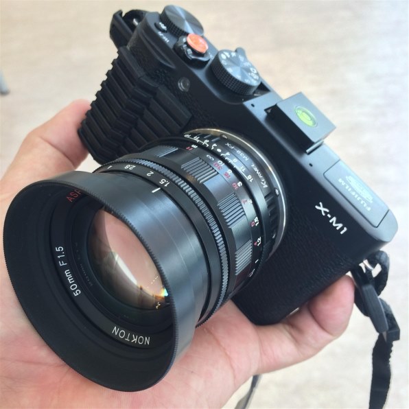 最強のXを作る:グリップ装着！』 富士フイルム FUJIFILM X-M1