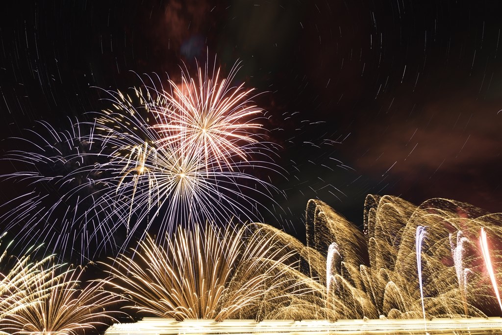 星景の比較明合成 オリンパス Olympus Om D E M1 12 40mm F2 8 レンズキット のクチコミ掲示板 価格 Com