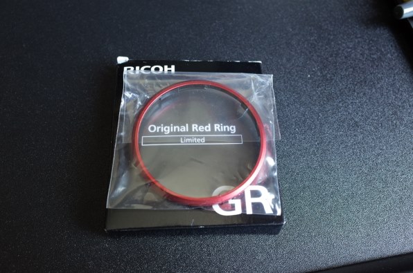 RICOH GR APS-C gr digital リコー　初代　限定赤リング ペンタックスリコー、GR限定のREDリングやバッグがもらえる
