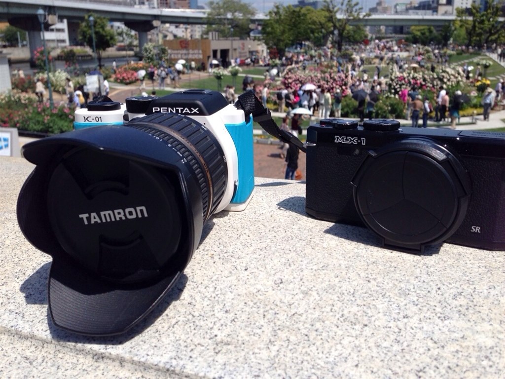 持ちやすさ(グリップ)について』 ペンタックス PENTAX MX-1 の 持ちやすさ(グリップ)について』 ペンタックス PENTAX MX-1 の