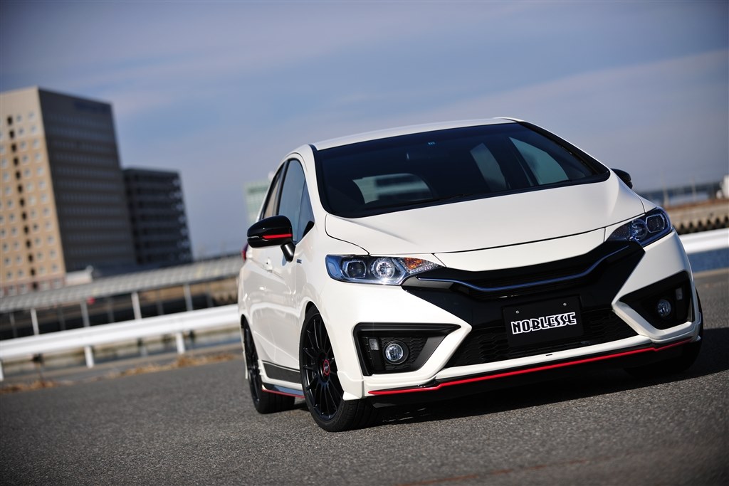 求む！カスタマイズお勧め情報－3rd－』 ホンダ フィット 2013年モデル