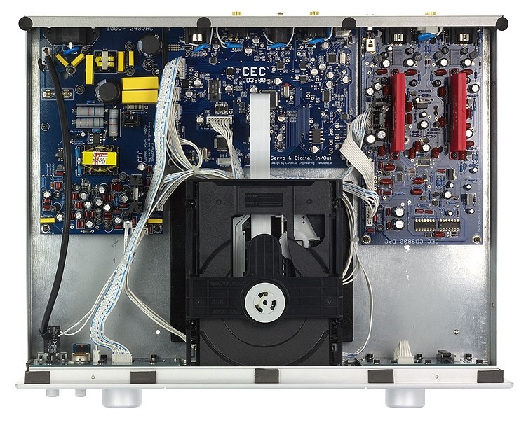 大丈夫ですか？かちかち山の電解コンデンサ』 DENON DCD-F109(SP