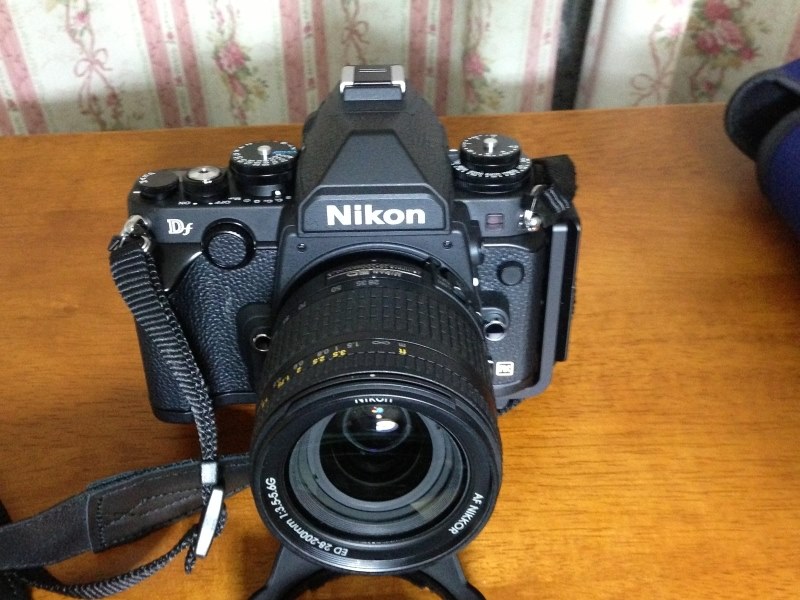 Nikon AF ED 28-200mm❤️高倍率 ズームレンズ ニコン 一眼レフ Amazon.co.jp: Nikon AFレンズ AF 28-200mm F3.5-5.6D : 家電＆カメラ