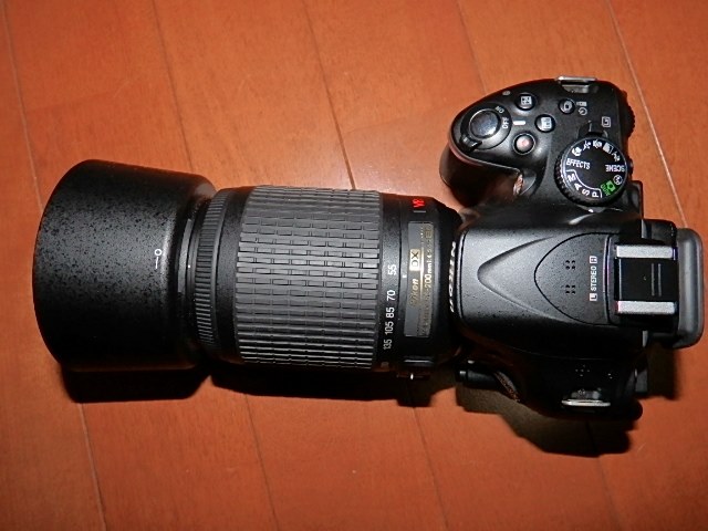 D5200をもつ初心者です。』 ニコン AF-S DX VR Zoom-Nikkor 55-200mm f/4-5.6G IF-ED のクチコミ掲示板  - 価格.com