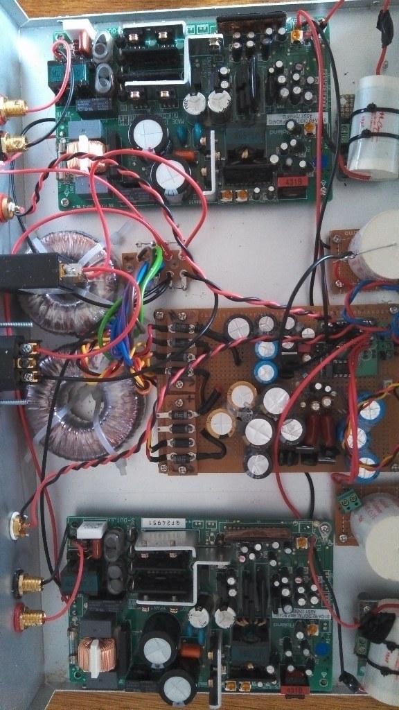 フライングモール基盤 黒モグラ 自作パワーアンプ フライングモール基盤 黒モグラ 自作パワーアンプ