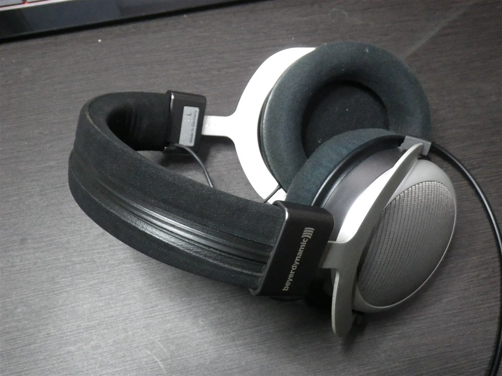 T90ヘッドホンの頭部調整部のなやみ』 beyerdynamic T 90 のクチコミ