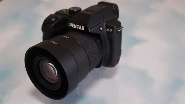 PENTAX　X-5　クラシックシルバー Amazon.com : Pentax X-5 silver 16 Digital Camera with 26x