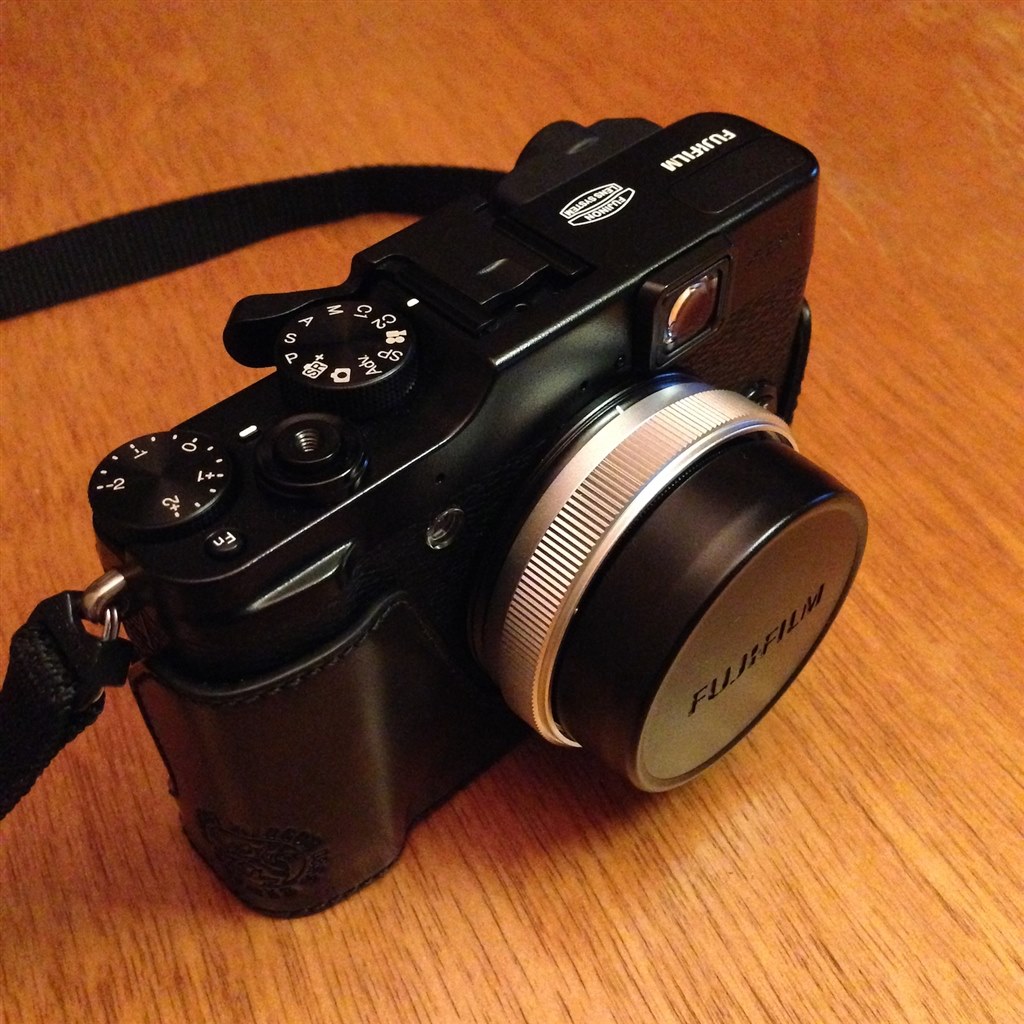富士フイルム -  FUJIFILM X20 BLACK 富士フイルム FUJIFILM X20 価格比較 - 価格.com