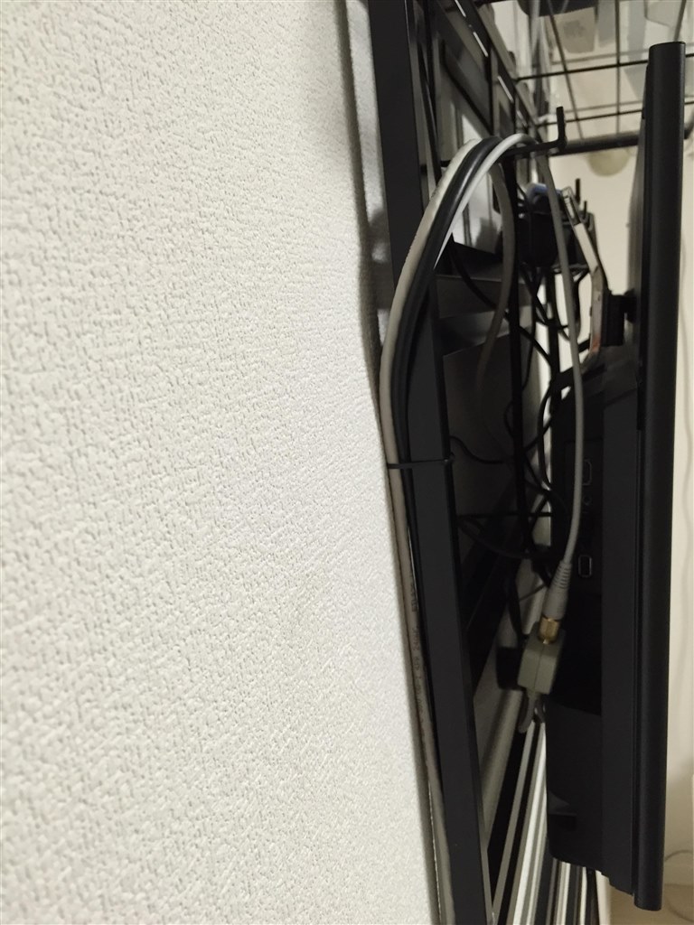 壁掛け?天吊り?アーム?設置方法で悩んでいます』 SONY BRAVIA 壁掛け?天吊り?アーム?設置方法で悩んでいます』 SONY BRAVIA