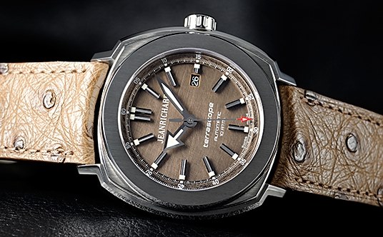 パテック フィリップ ノーチラス 5712G-001 価格比較 - 価格.com