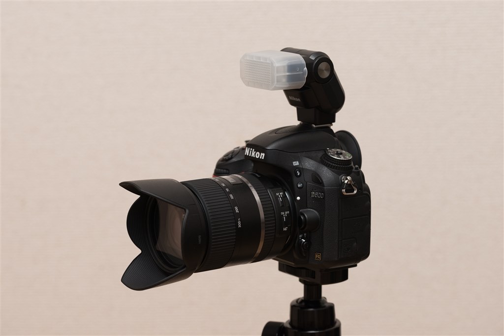 Nikon D600 ボディ レンズ2個 50mm 28−300mm 本