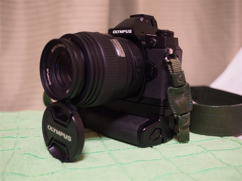 パワーバッテリーホルダーＨＬＤ－７』 オリンパス OLYMPUS OM-D E-M1 12-40mm F2.8 レンズキット のクチコミ掲示板 -  価格.com