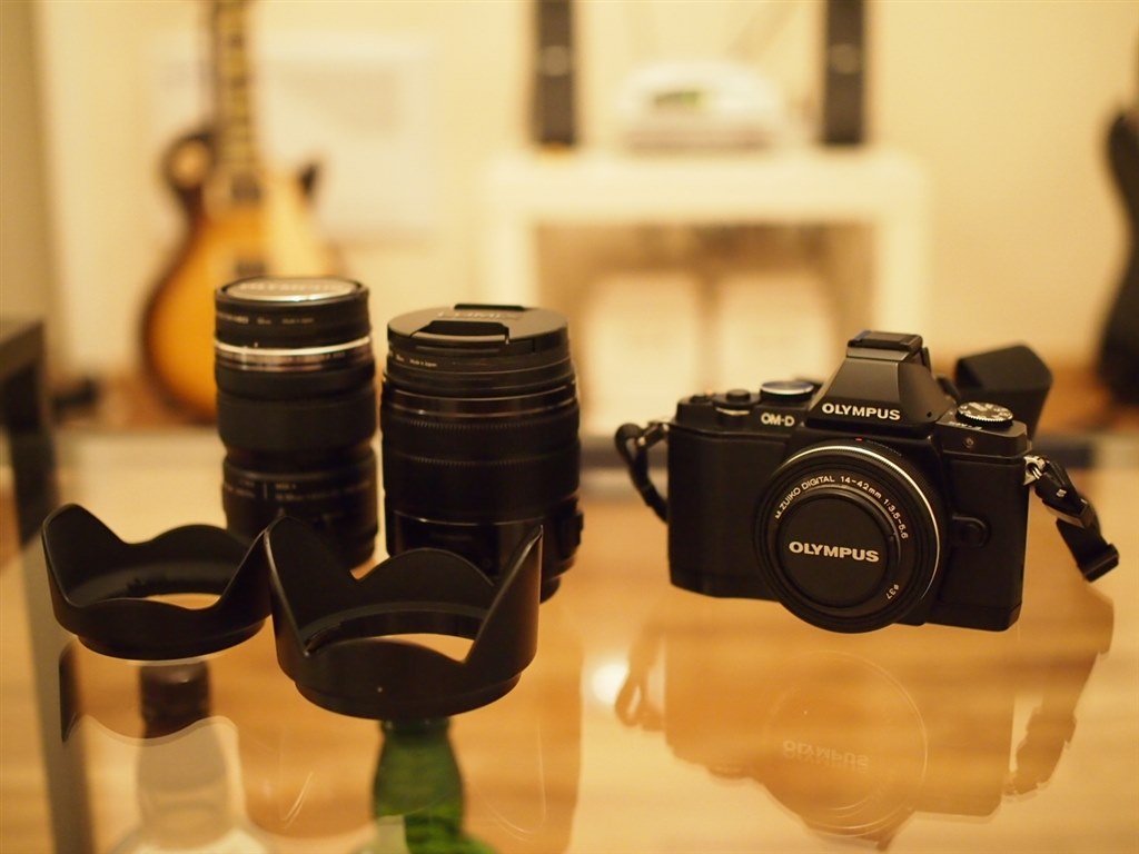 OLYMPUS オリンパスOM-D E-M10,14-42㎜レンズセット