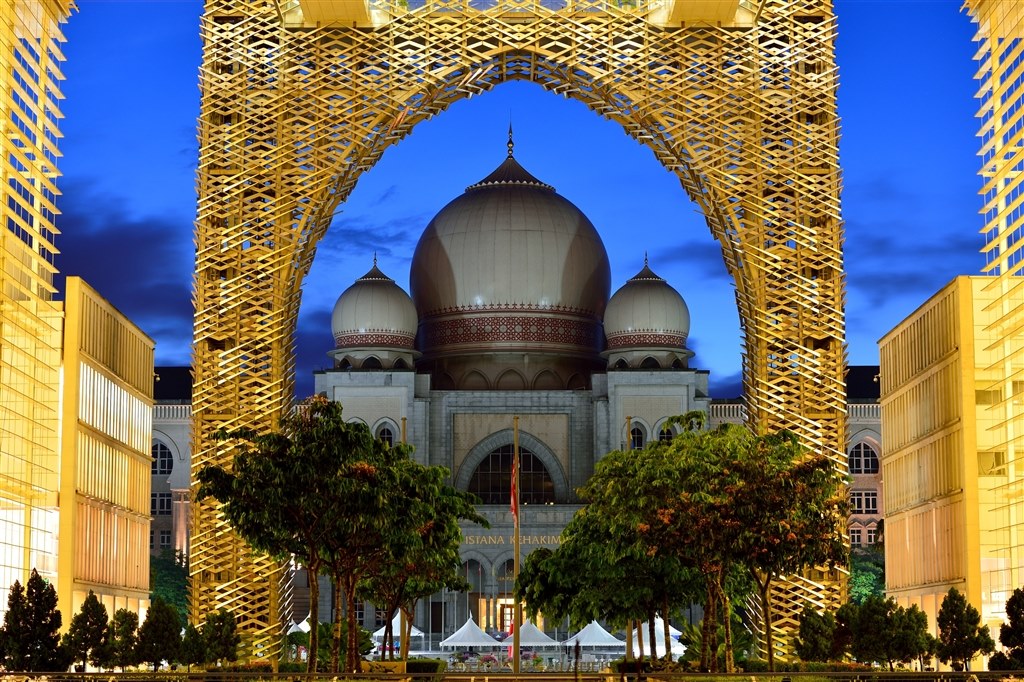 70-200mmF2.8G VRII 作例 早朝』 ニコン AF-S NIKKOR 70-200mm f/2.8G