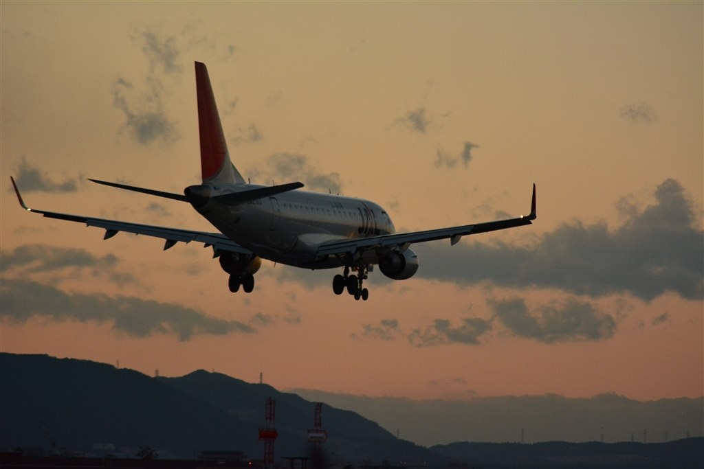 D5200で航空写真』 TAMRON AF 70-300mm F/4-5.6 Di LD Macro 1:2 D5200で航空写真』 TAMRON AF 70-300mm F/4-5.6 Di LD Macro 1:2