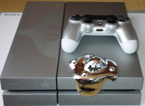 PS4 メタルスライムエディション　500GB Amazon.co.jp: PlayStation4 ドラゴンクエスト メタルスライム